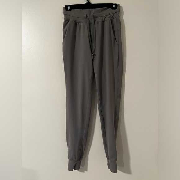 Zyia Active Nylon Joggers - Picture 2 of 10